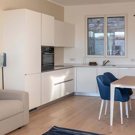 Serviced Apartments By Hotel De Charme Laveno Zewnętrze zdjęcie