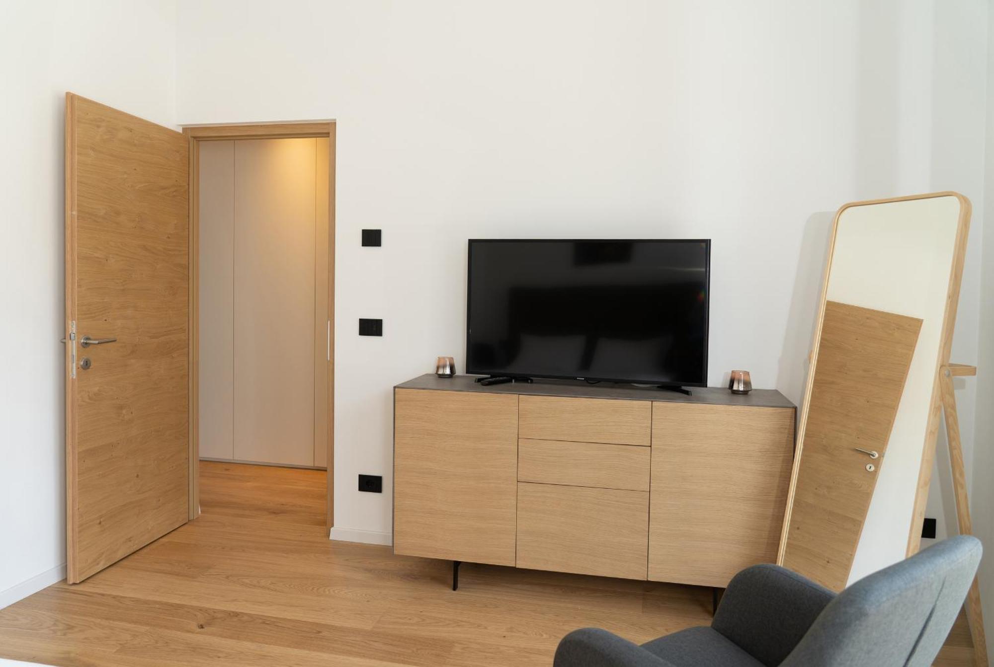 Serviced Apartments By Hotel De Charme Laveno Pokój zdjęcie