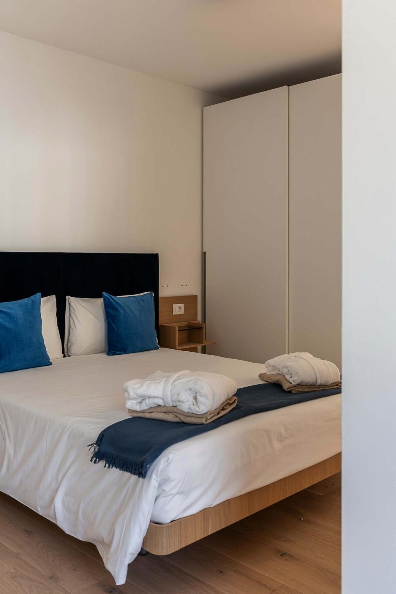 Serviced Apartments By Hotel De Charme Laveno Zewnętrze zdjęcie